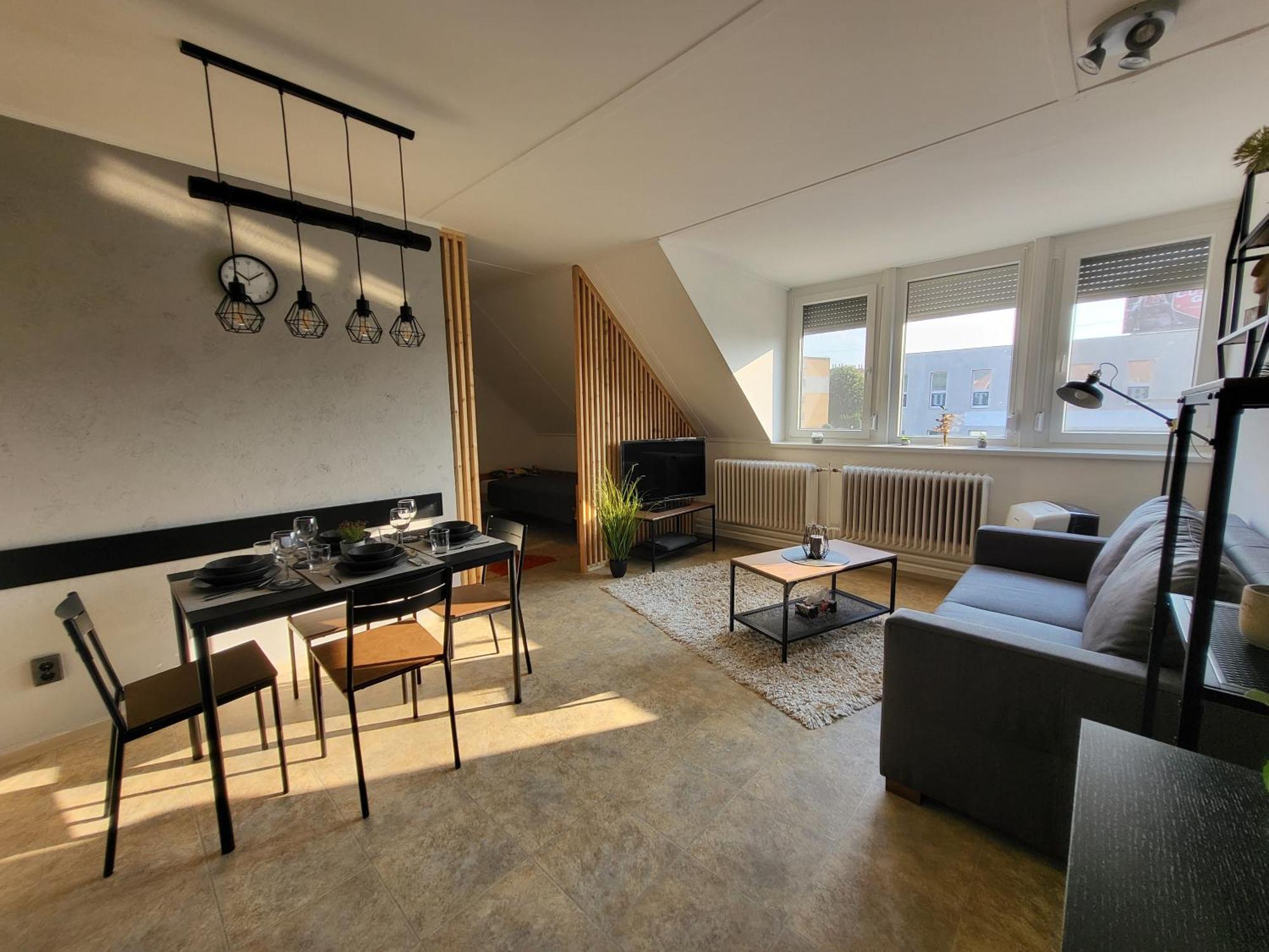 Bohemi Apartman Mosonmagyarovar Exterior foto