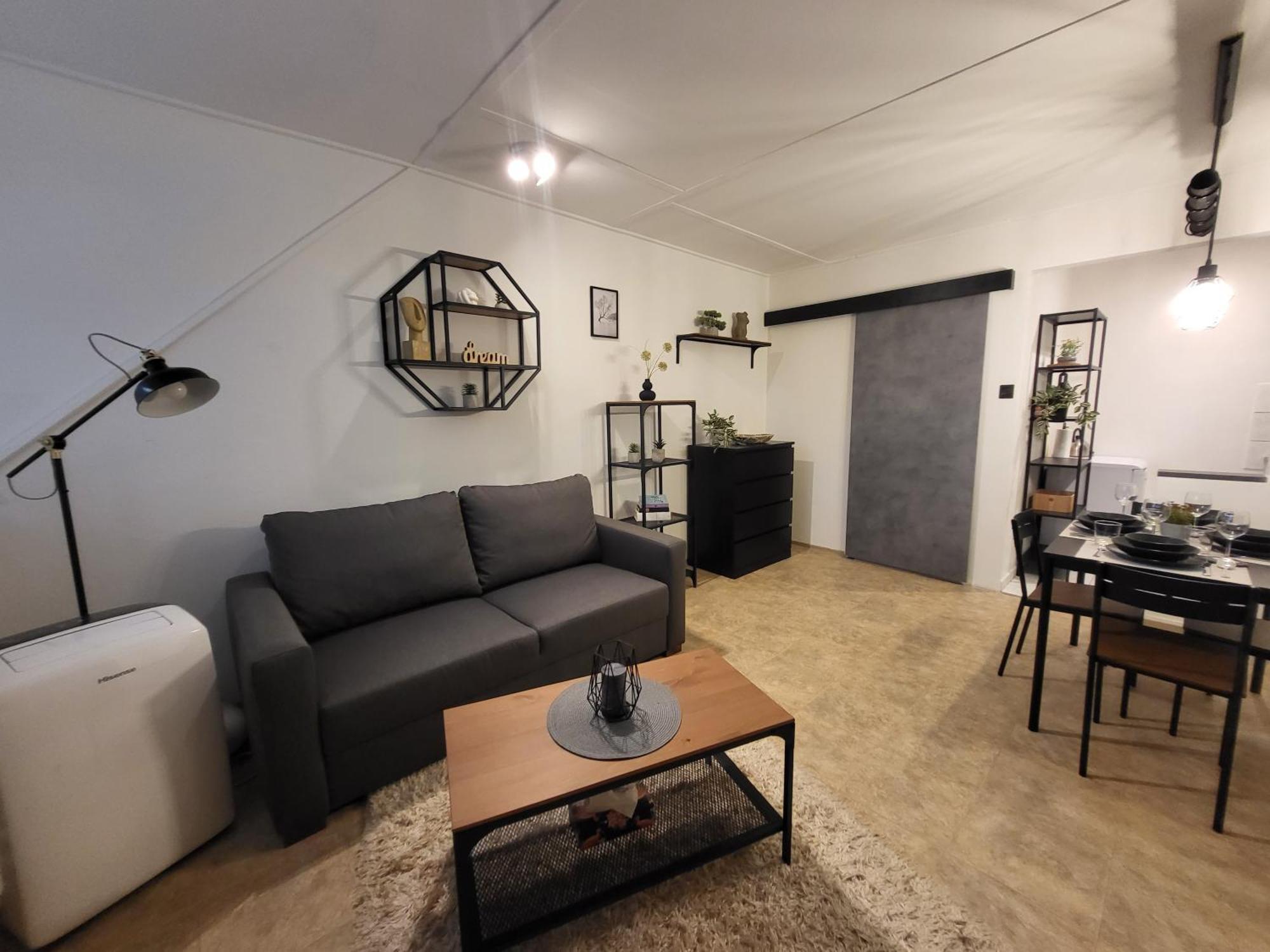 Bohemi Apartman Mosonmagyarovar Exterior foto