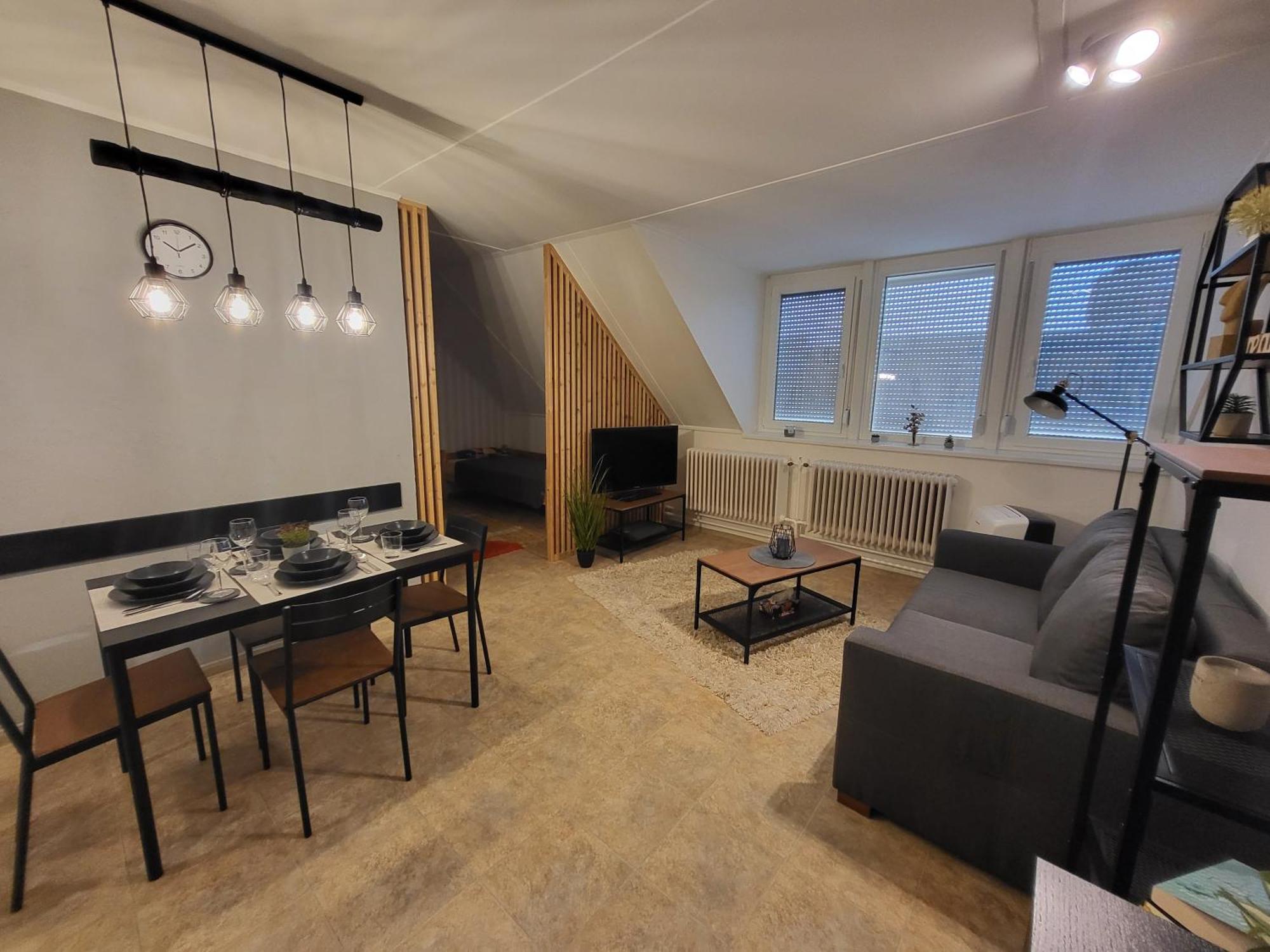 Bohemi Apartman Mosonmagyarovar Exterior foto